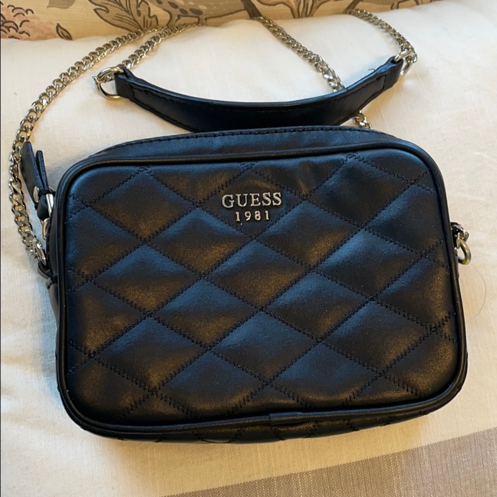 Guess crossbody bag